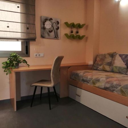 Apartamento Playa Esquirol 坎布里尔斯 外观 照片
